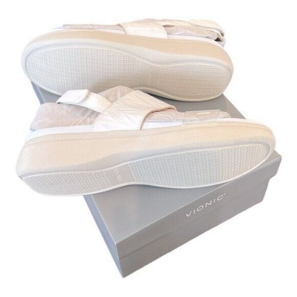 VIONIC Karleen Embossed Leather Sandals White Size 11 NEW - Picture 7 of 8